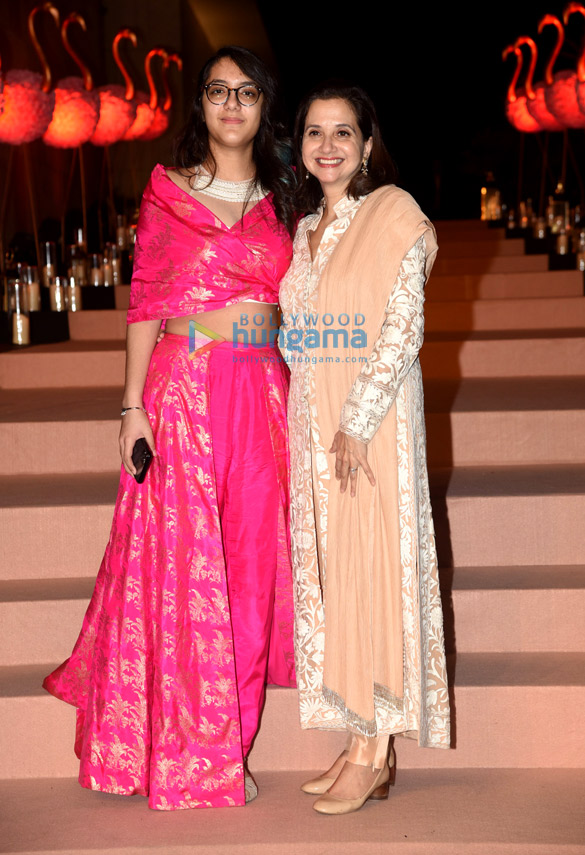 photos sonam kapoor ahuja riteish deshmukh genelia dsouza and others grace the gyaan project 12