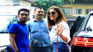 Photos: Yami Gautam snapped in Juhu