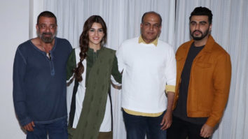 Sanjay Dutt, Kriti Sanon, Arjun Kapoor & Ashutosh Gowariker promoting film Panipat