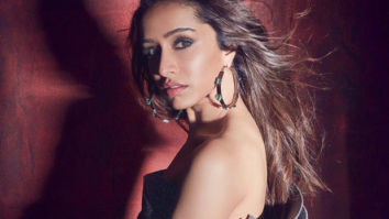 Street Dancer 3D: Shraddha Kapoor in Amit Aggarwal’s shimmer plissé dress has got our jaws dropped down to the floor!