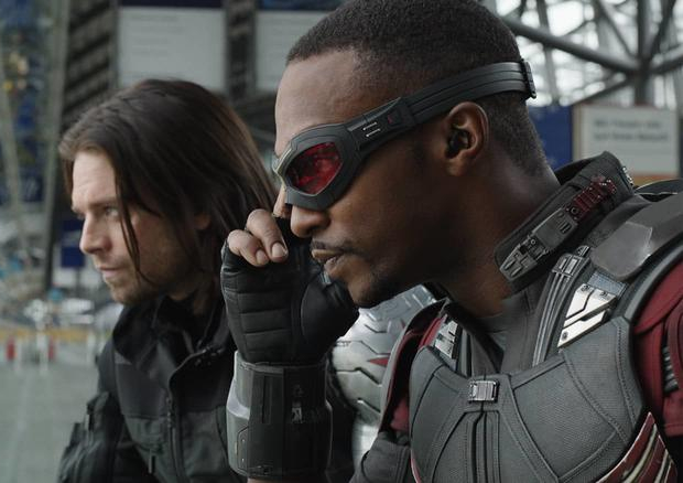 Leaked photos of Anthony Mackie and Sebastian Stan from Marvel's Falcon and The Winter Soldier reveal their new suits