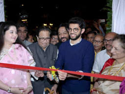 Aaditya Thackeray inaugurates Hridaynath Mangeshkar and family’s restaurant Sarjaa Restaurant