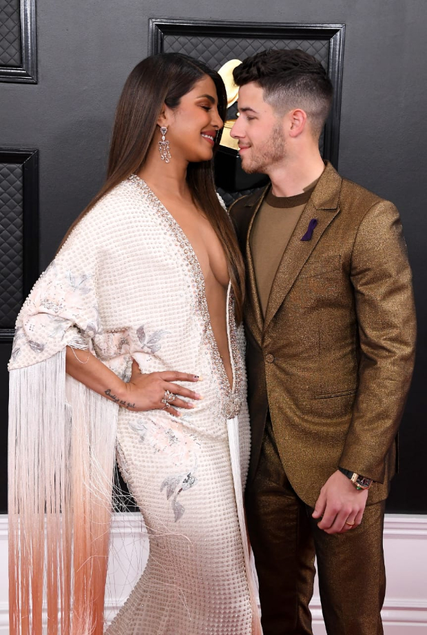 Grammys 2020: Priyanka Chopra dons a sexy plunging neckline Ralph & Russo  gown as she accompanies Nick Jonas 2020 : Bollywood News - Bollywood Hungama