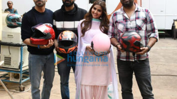 on the sets of the movie Helmet