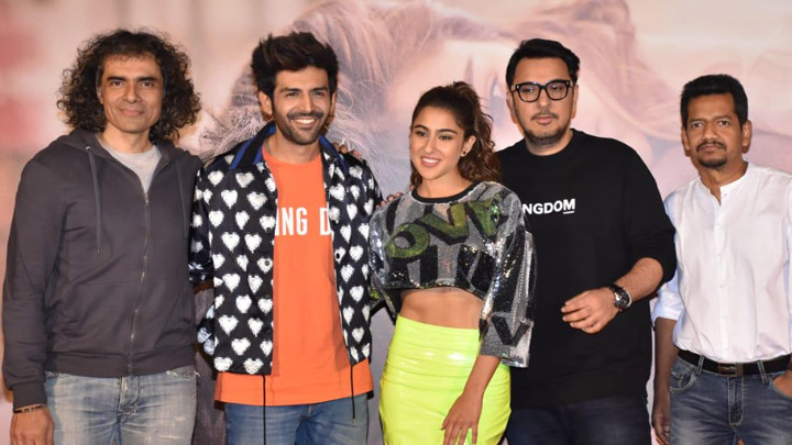 Kartik Aaryan and Sara Ali Khan grace the trailer launch of their film Love Aaj Kal