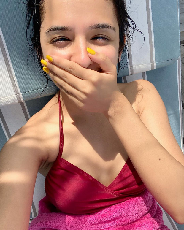 Nikamma newbie and Youtube sensation Shirley Setia enjoys snorkeling in Maldives Nikamma newbie and Youtube sensation Shirley Setia enjoys snorkeling in Maldives