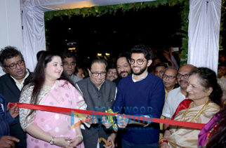 Photos: Aaditya Thackeray inaugurates Hridaynath Mangeshkar and family’s restaurant Sarjaa Restaurant