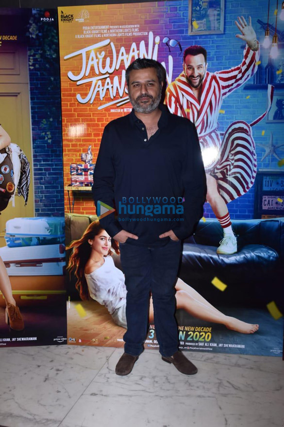 photos alaya furniturewalla jay shewakrami and jackky bhagnani snapped at pooja entertaintments office for jawaani jaaneman promotions 3
