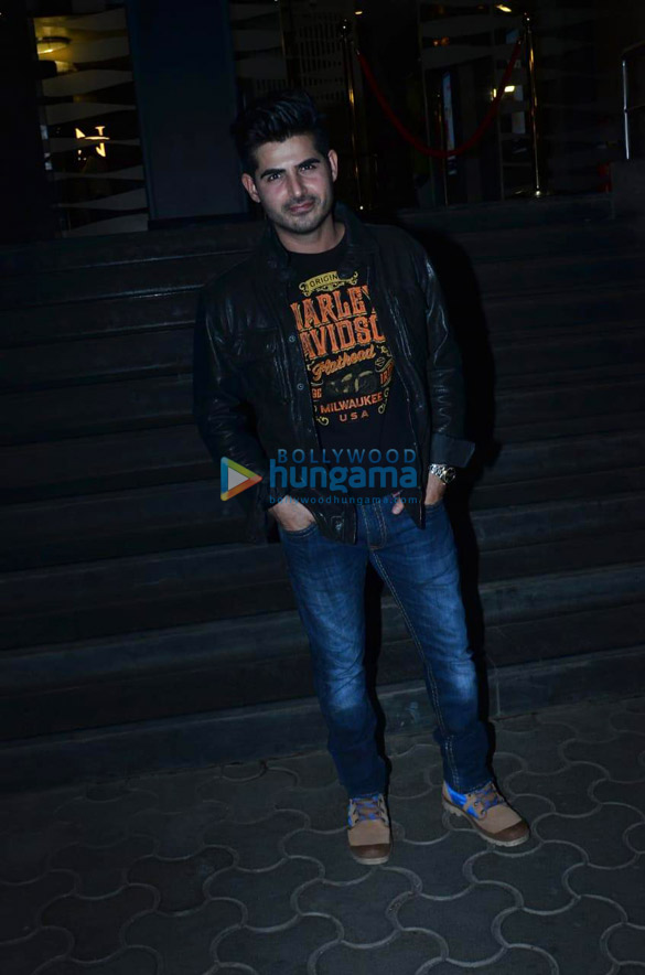 Photos Celebs attend the special screening of the movie Jai Mummy Di (5)