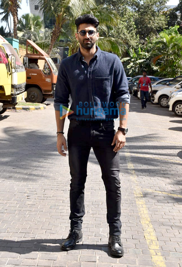 photos disha patani and aditya roy kapur snapped promoting their film malang 3