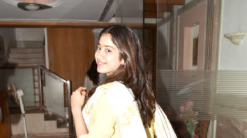 Photos: Janhvi Kapoor and Khushi Kapoor spotted in juhu