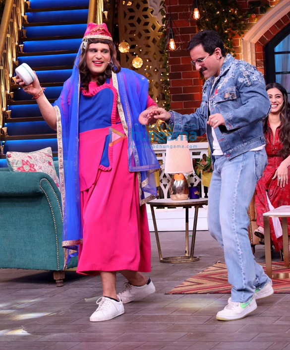 photos jawaani jaaneman team snapped on the sets of the kapil sharma show 2