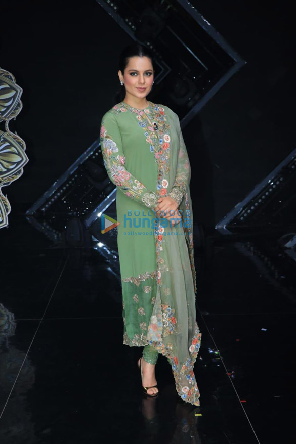 photos kangana ranaut and jassie gill promote their film panga on the sets of dance plus 5 2