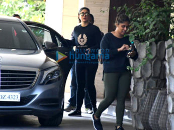 Photos: Kareena Kapoor Khan spotted in Bandra