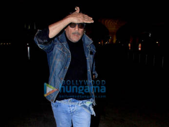 Photos: Salman Khan, Jackie Shroff, Vaani Kapoor and others snapped at the airport