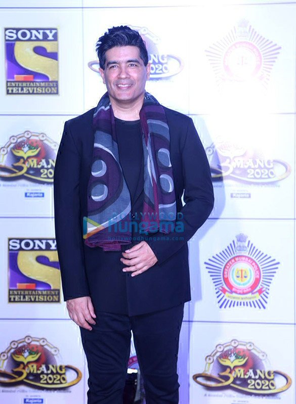photos sara ali khan and others grace umang 2020 87