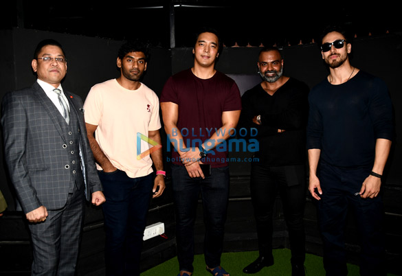 photos tiger shroff disha patani aayush sharma and rinzing denzongpa snapped at rds strength training transformation studio launch 5