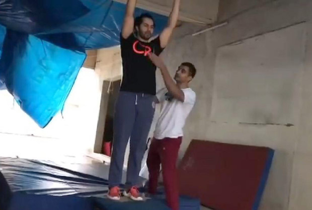 Street Dancer 3D: Varun Dhawan shares BTS video from his training days to ace extensive dance moves 