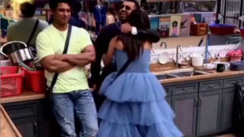 Bigg Boss 13: Shehnaaz Gill goes crazy kissing surprise visitor Gautam Gulati as Sidharth Shukla looks on Bigg Boss 13: Shehnaaz Gill goes crazy kissing surprise visitor Gautam Gulati as Sidharth Shukla looks on