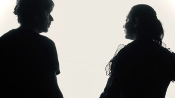 True to his title of King of Romance, Shah Rukh Khan posts a romantic picture with his Valentine Gauri