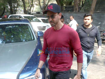 Photos: Hrithik Roshan spotted in Bandra