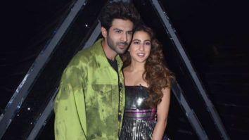 Kartik Aaryan and Sara Ali Khan snapped promoting Love Aaj Kal on sets of Dance Plus 5