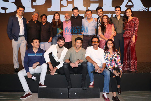 Photos: Kay Kay Menon, Divya Dutta and other unveil the first look of the show Special OPS Photos: Kay Kay Menon, Divya Dutta and other unveil the first look of the show Special OPS