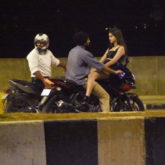 LEAKED PHOTOS! Vijay Deverakonda and Ananya Panday ride a back, it reminds us of Aamir Khan - Rani Mukerji's scene from Ghulam