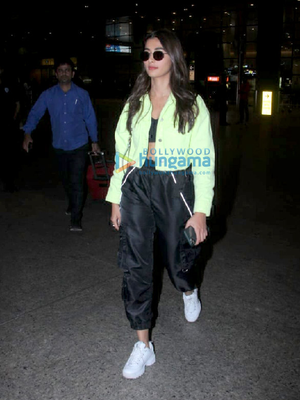 photos ananya panday pooja hegde saiee manjrekar and others snapped at the airport 2