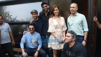 Photos: Anil Kapoor, Disha Patani and others snapped at Pali Village Cafe
