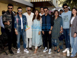 Photos: Anil Kapoor and family snapped at the naming of a chowk in Chembur after his father