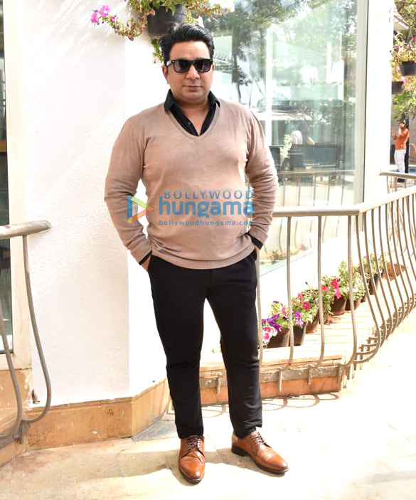 photos ankita lokhande riteish deshmukh and ahmed khan snapped promoting her film baaghi 5