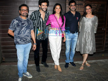 Photos: Bhool Bhulaiyaa 2 team snapped at producer Murad Khetani's house