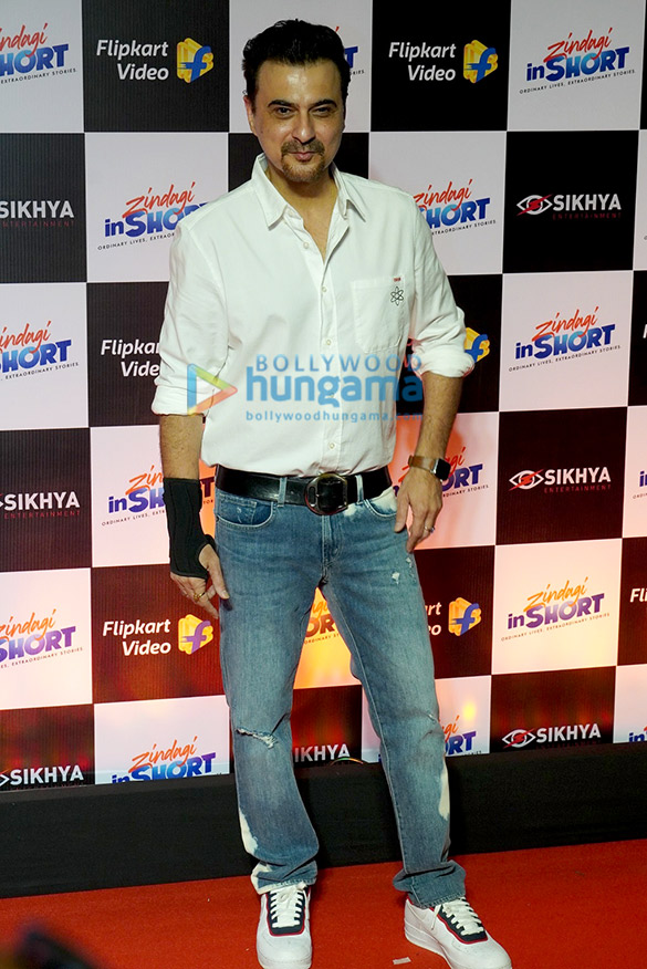 photos celebs attend the premiere of the movie zindagi inshort 7