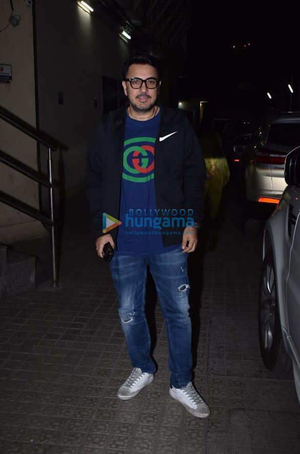 photos celebs attend the special screening of the movie love aaj kal 6