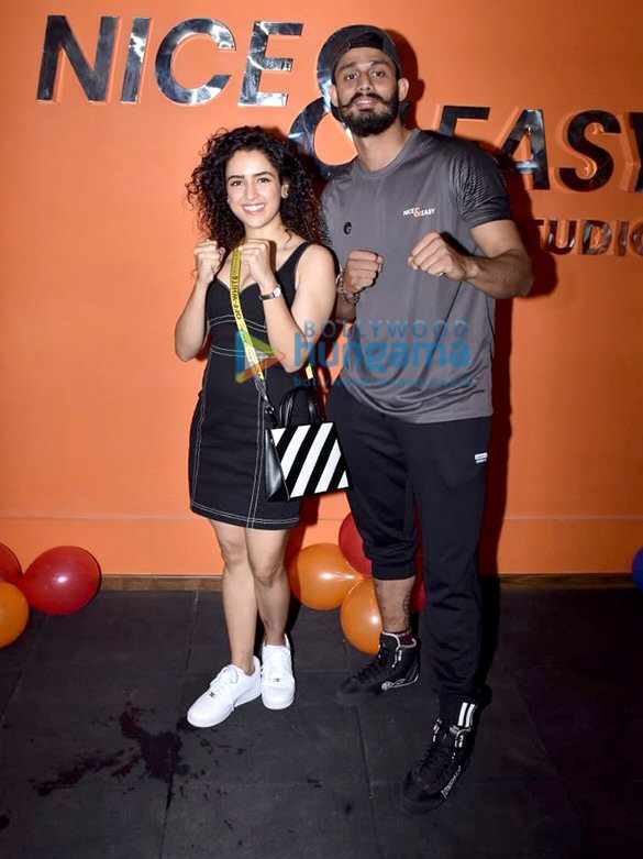 photos celebs snapped at the launch of nice easy fitness studio 5