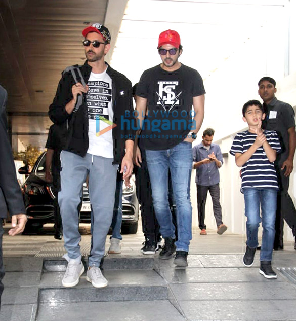 photos hrithik roshan zayed khan and madhuri dixit spotted at hakkasan in bandra 4