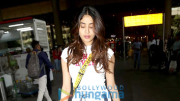 Photos: Janhvi Kapoor and Diljit Dosanjh snapped at the airport