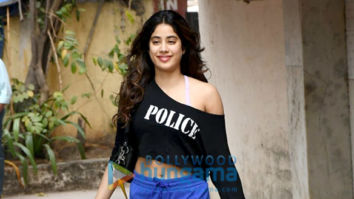 Photos: Janhvi Kapoor spotted outside the gym