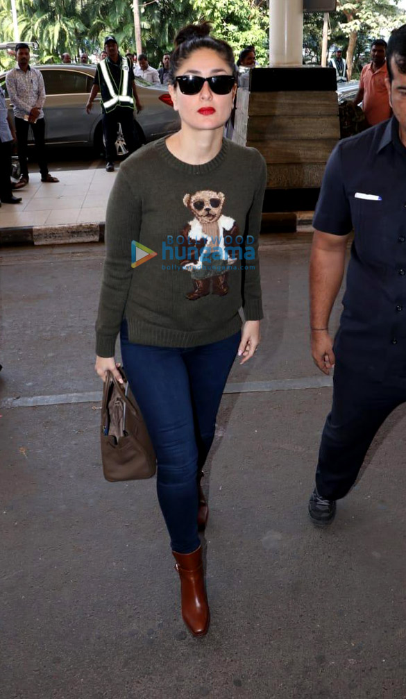 Photos: Kareena Kapoor Khan, Kriti Sanon, Karan Johar and others snapped at the airport Photos: Kareena Kapoor Khan, Kriti Sanon, Karan Johar and others snapped at the airport