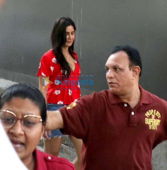 photos katrina kaif snapped at ramesh tauranis office 2