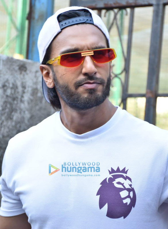 photos ranveer singh snapped promoting his film 83 2
