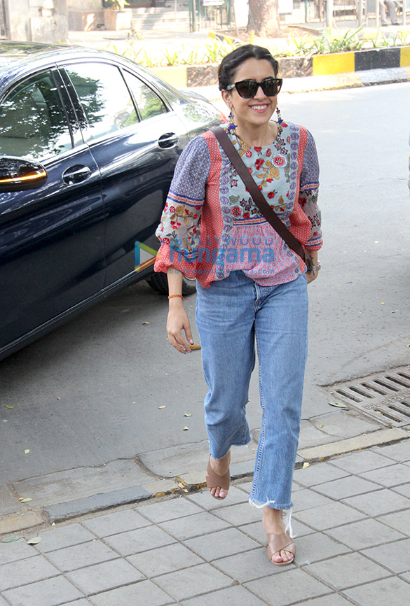 Photos: Sanya Malhotra spotted at Vishesh Films’ office Photos: Sanya Malhotra spotted at Vishesh Films’ office