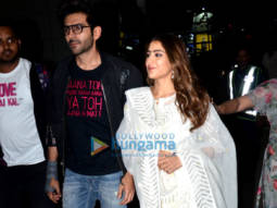 Photos: Sara Ali Khan, Kartik Aaryan, Deepika Padukone and others snapped at the airport