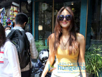Photos: Vaani Kapoor spotted in Bandra