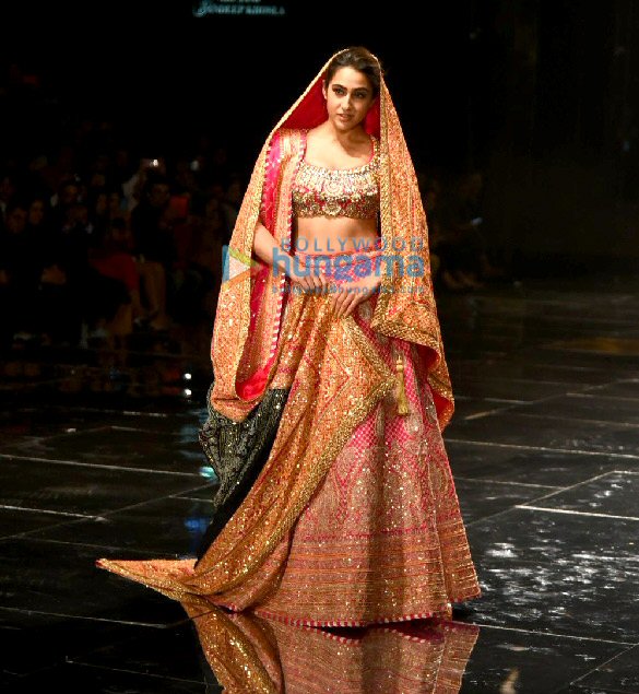 Photos: Sara Ali Khan walks the ramp for Abu Jani and Sandeep Khosla at Blenders Pride Fashion Tour 2020