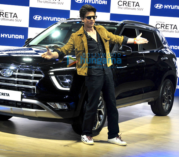 Photos: Shah Rukh Khan snapped at Auto Expo 2020