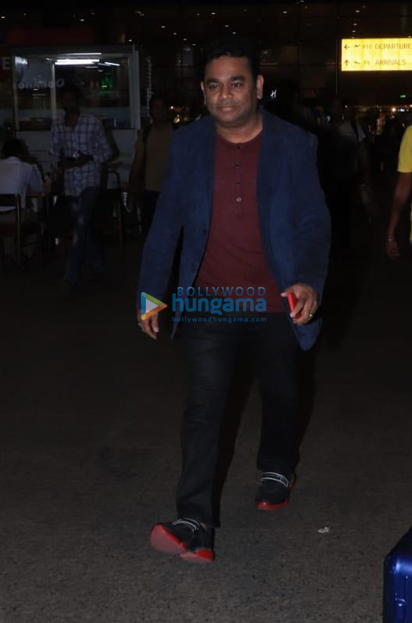 photos siddhant chaturvedi a r rahman and others snapped at the airport 5