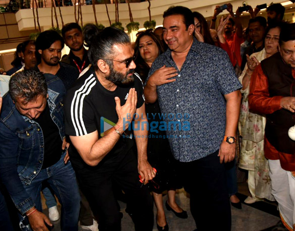 photos suniel shetty snapped at the launch of the rookies jeans 1