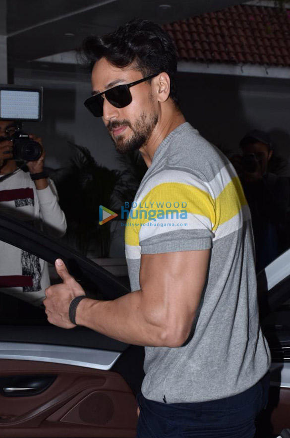 photos tiger shroff riteish deshmukh and shraddha kapoor snapped promoting their film baaghi 3 1